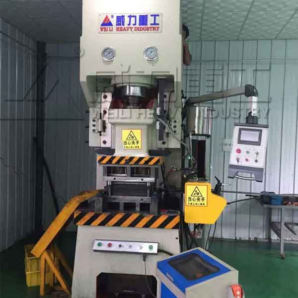 (200吨300t)液压冲床型号_油压冲床(100吨125吨160吨