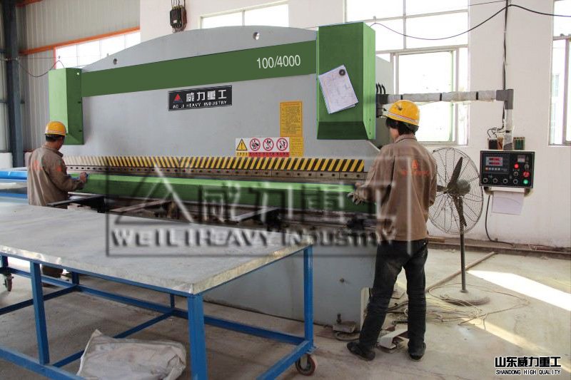 100吨4米液压折弯机上海某企业订购