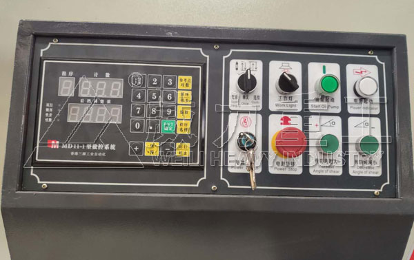 QC11Y液压闸式剪板机的简易数控系统